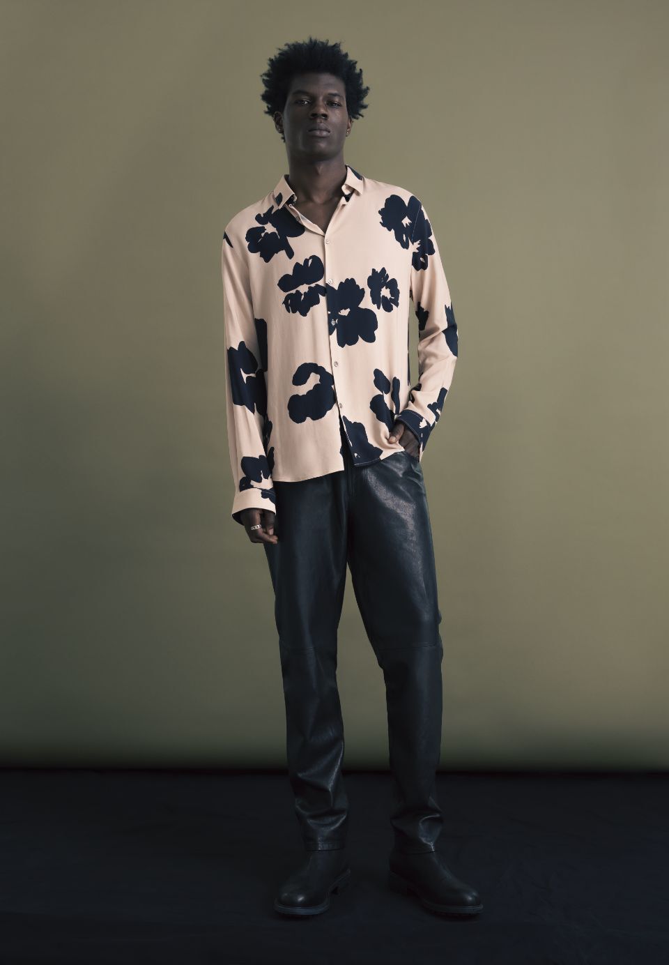 Men&rsquo;s black Chrome-free leather Pure Edition SLIM trousers