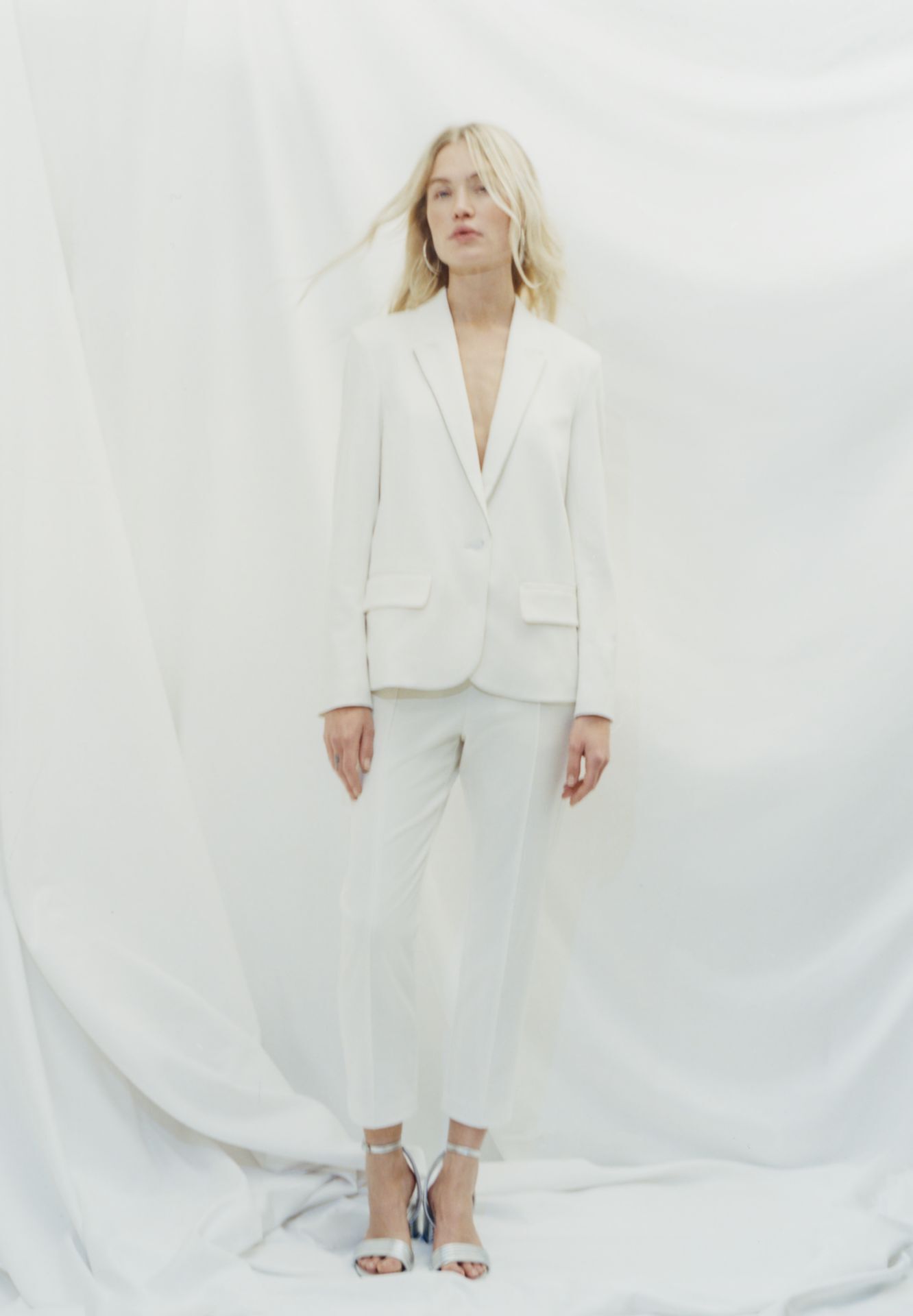 Women's white suit jacket with microbeading