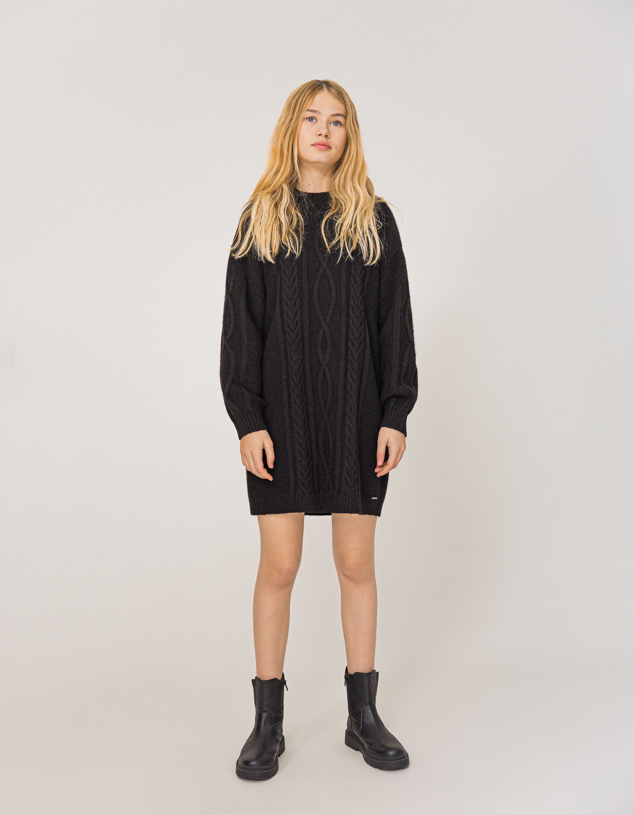 Robe pull noire tricot torsade fille IKKS
