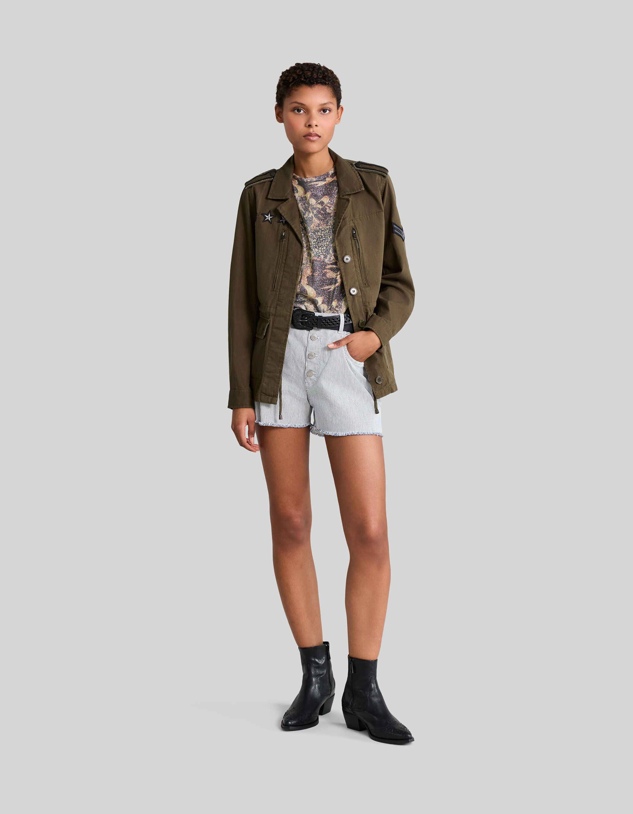 Women s wakame safari jacket with star badges IKKS