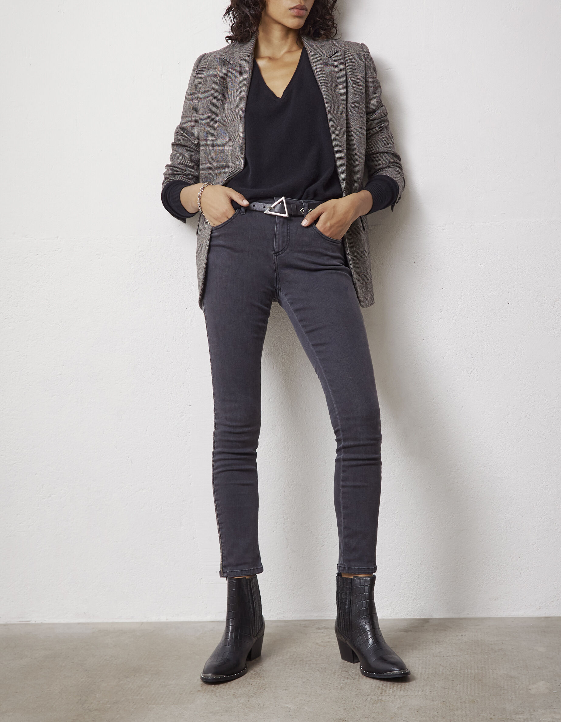 Jean slim sculpt up gris bande fantaisie cote femme IKKS