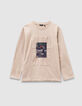 Camiseta manga larga beige bandera relieve niño-3