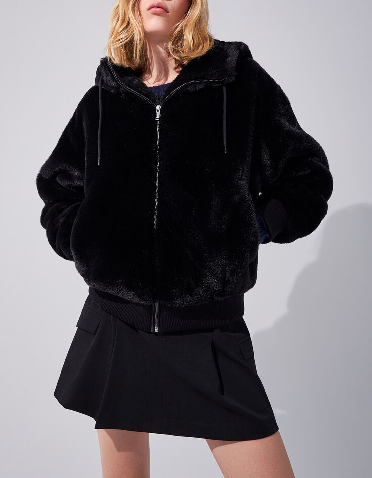 Blouson noir à capuche chevrons verts au dos Femme-1