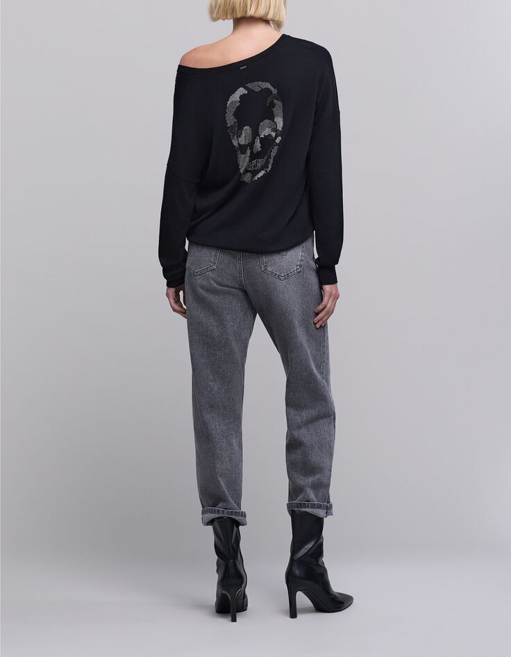 Woman's black skull and crossbones sweater-2 Woman's black skull and crossbones sweater-2