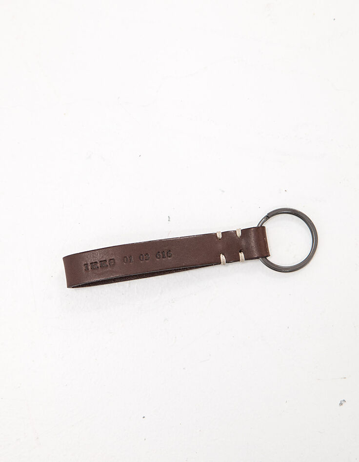 Porte-clé marron homme-1 Porte-clé marron homme-1