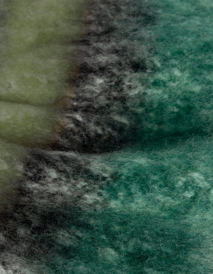 Women&rsquo;s khaki striped fluffy scarf-5