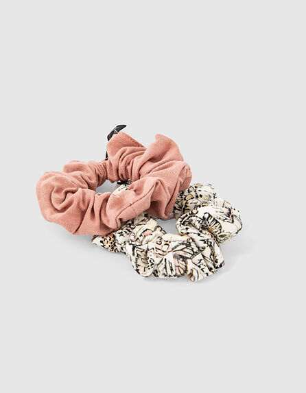 Girls’ set of pink/butterfly print scrunchies