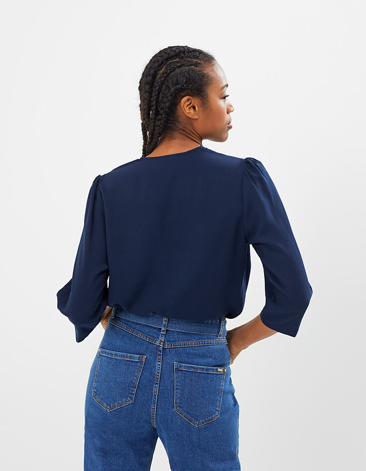 Top bleu marine à encolure V en broderie anglaise I.Code-3