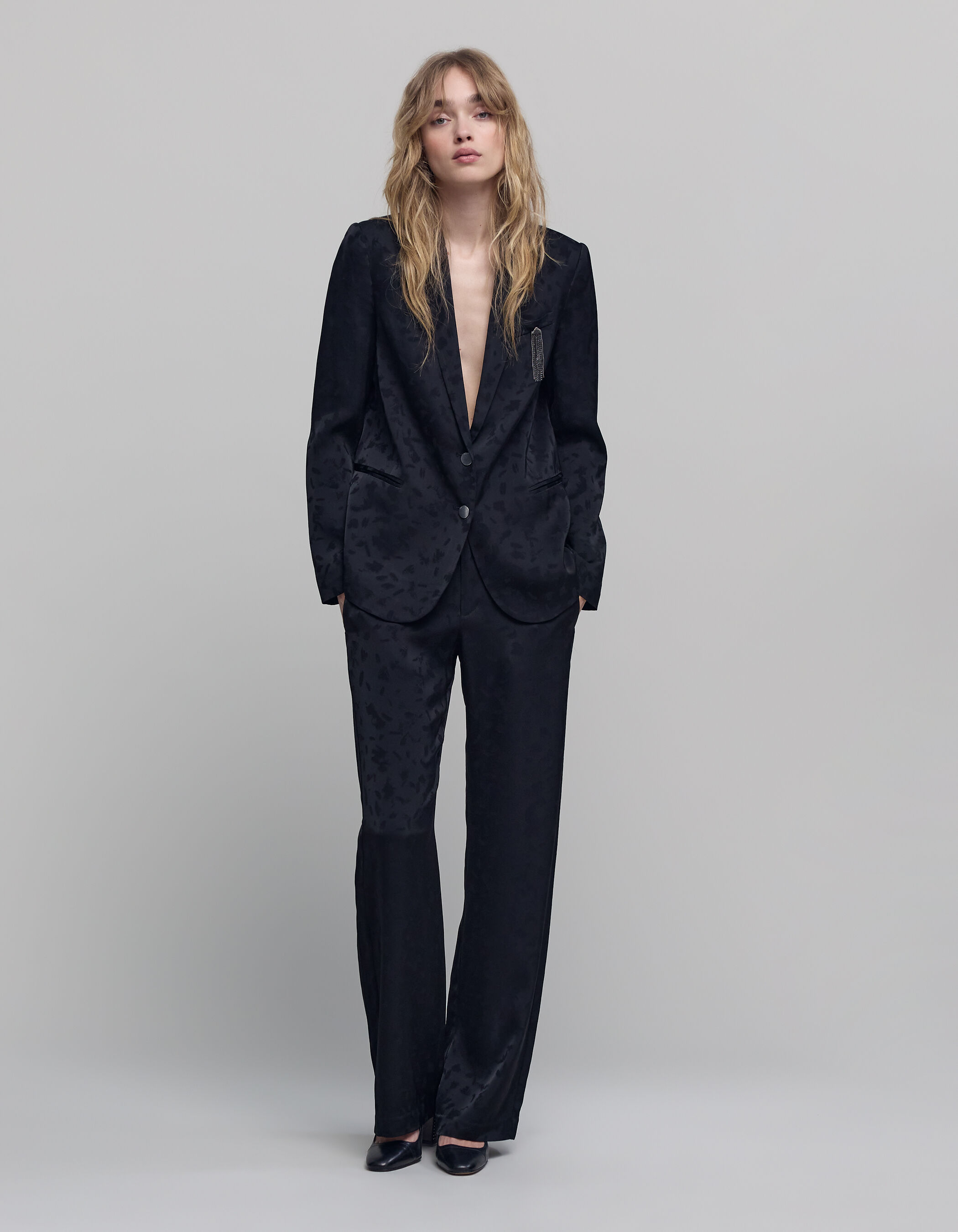 Women s black jacquard suit jacket with arty pattern IKKS