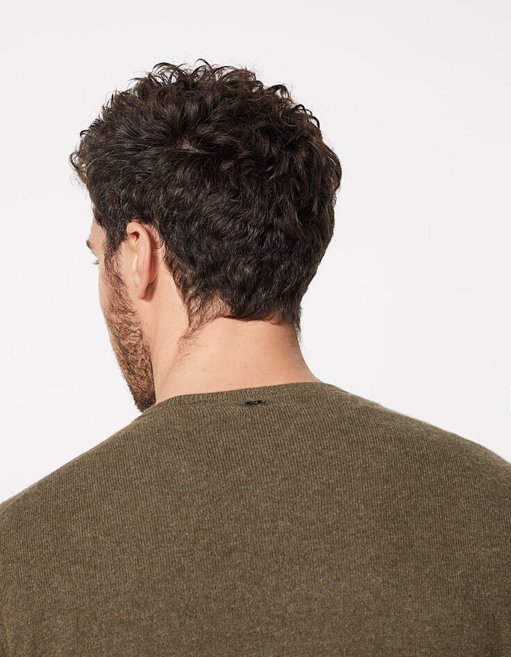 Pull kaki col rond en cachemire Homme-5
