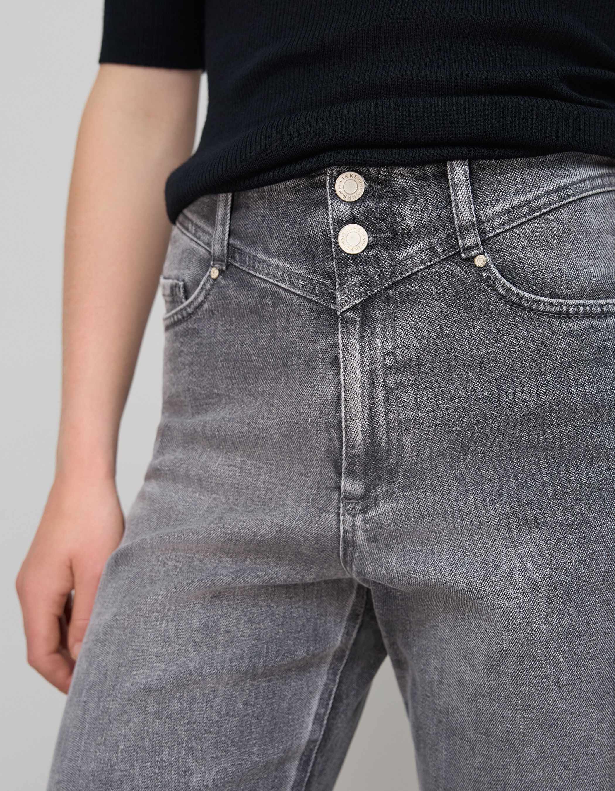 Women s grey BCI cotton cropped slouchy jeans IKKS