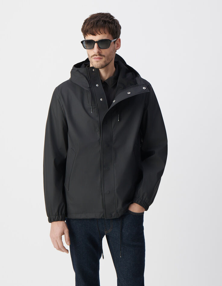 Schwarze Herrenjacke aus Gumminylon mit Kapuze-3