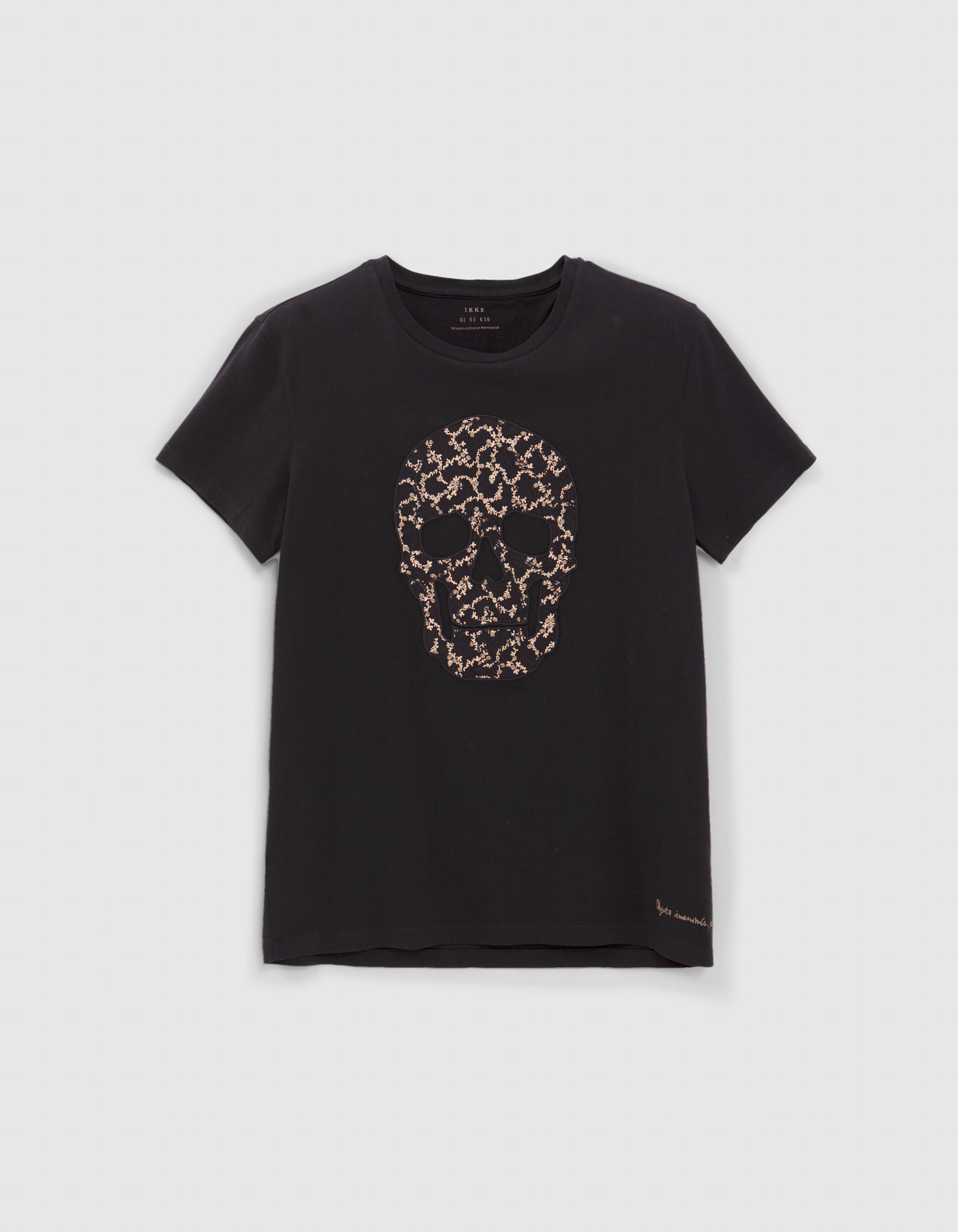 Men's black organic cotton T-shirt with embroidered skull