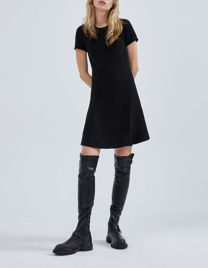 Robe Noire IKKS Taille 42 Cloutée - Longueur Genou - Occasion Très Bon état