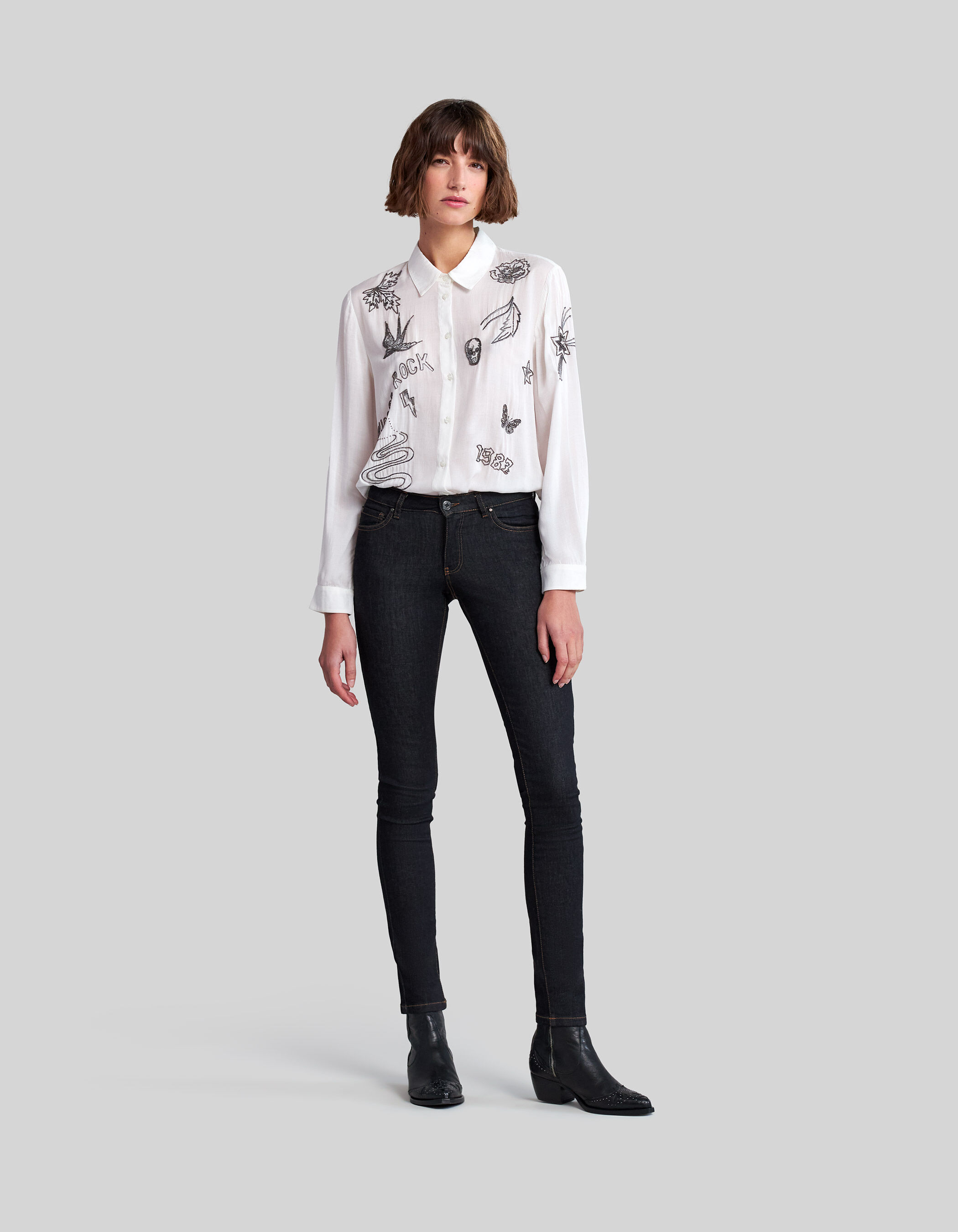 Jean SLIM noir taille basse femme