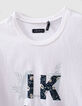 Camiseta blanco roto logo floral niño -3