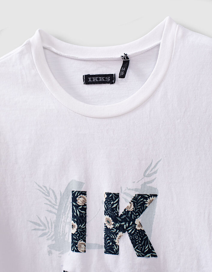 Cremeweißes Jungen-T-Shirt mit geblümtem Logo  - IKKS