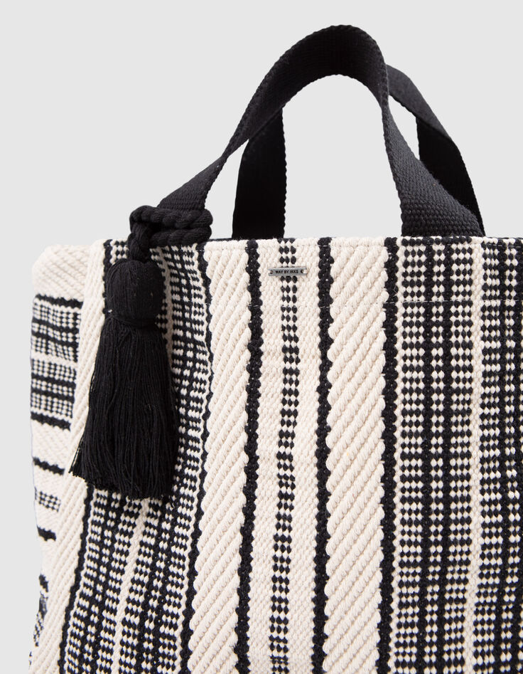 Bolso cab&aacute;s negro y crudo tejido maxi borla ni&ntilde;a-4