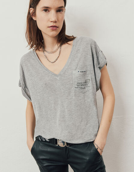 Camiseta Ecovero® gris metal bolsillo mujer