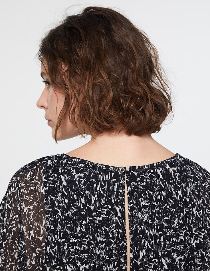 Tailliertes Damenvoilekleid mit Wavy-Print-5