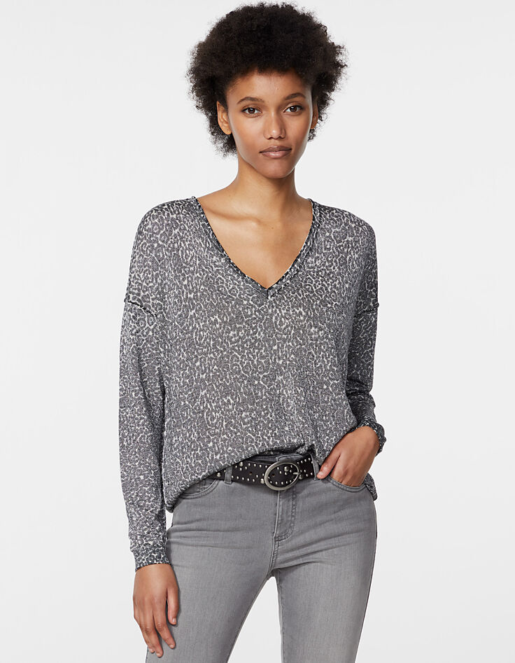 Women’s metallic leopard-print viscose V-neck sweater-3