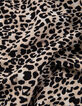 Schwarzer Damenrock mit Leo-Rock-Print-10