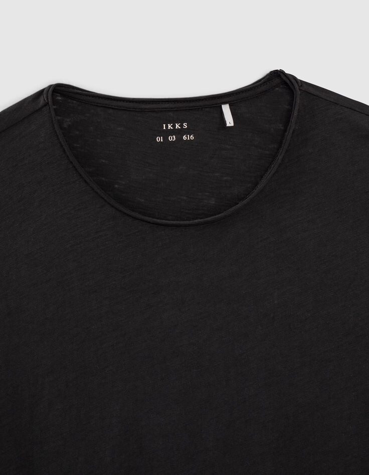 Tee-shirt noir à col rond roulotté Homme-2