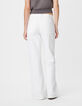 Vaqueros bootcut blancos de tiro bajo para mujer-4