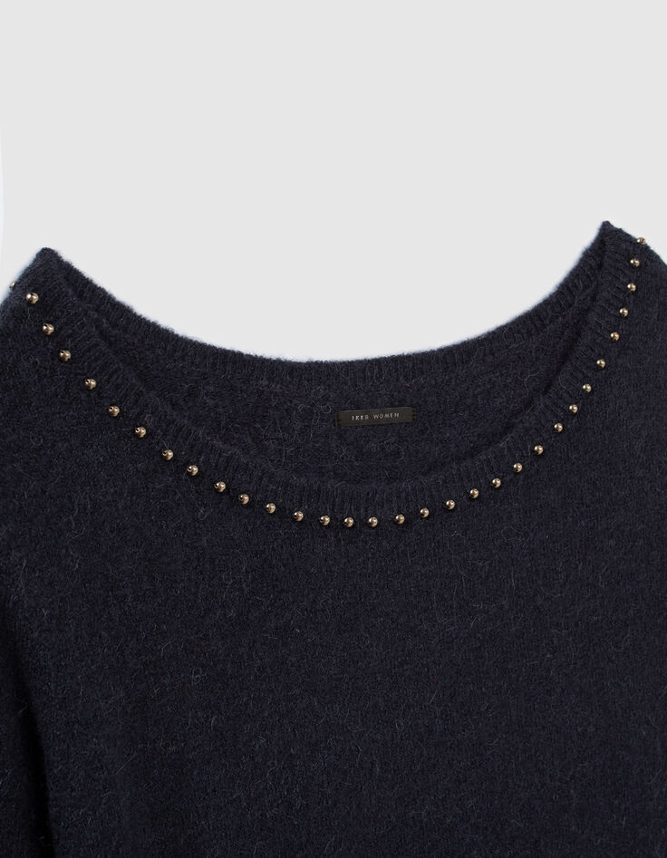 Robe tricot bleu marine en maille mousseuse détails bijoux encolure femme-2