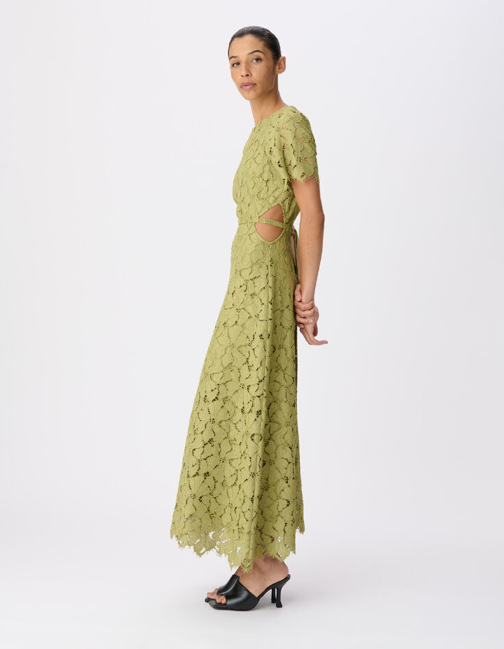 Robe longue verte dentelle d&eacute;coupes c&ocirc;t&eacute;s Femme-3