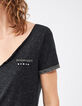 Camiseta cuello tunecino negra bolsillo pecho mujer -4