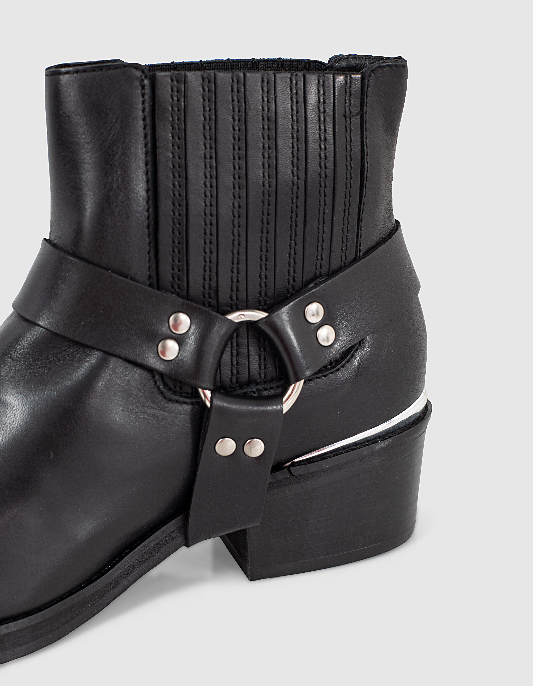 Botas moteras cuero negro mujer