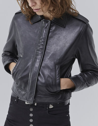 Women’s black short jacket with shoulder tabs - IKKS