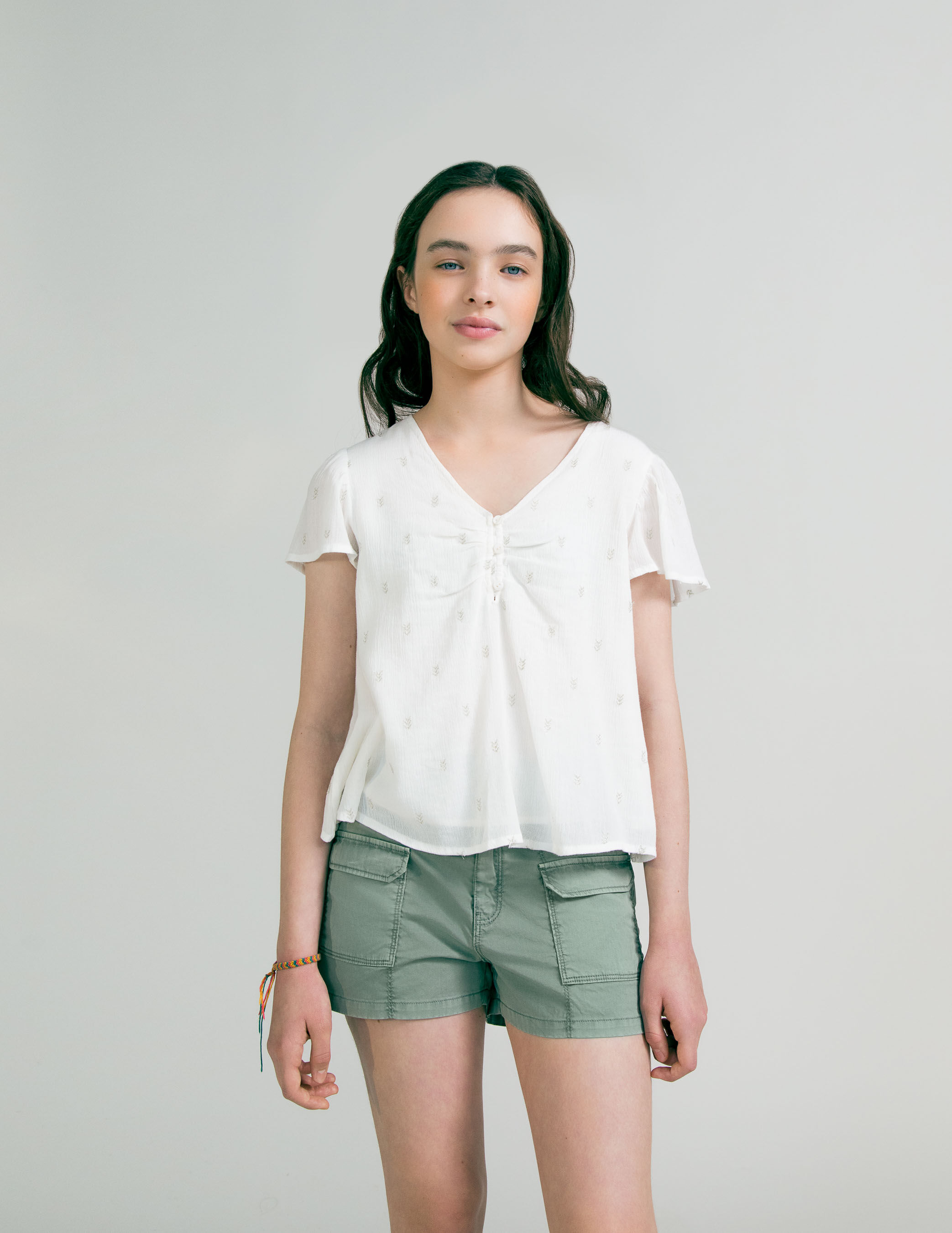 Blouse blanc casse broderies dorees fille IKKS