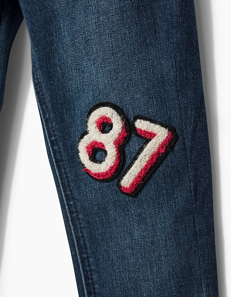 Jean skinny bleu, décors broderies et patchs fille-6