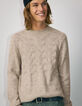 Kittgrauer Herrenstrickpullover mit Zopfmuster-2