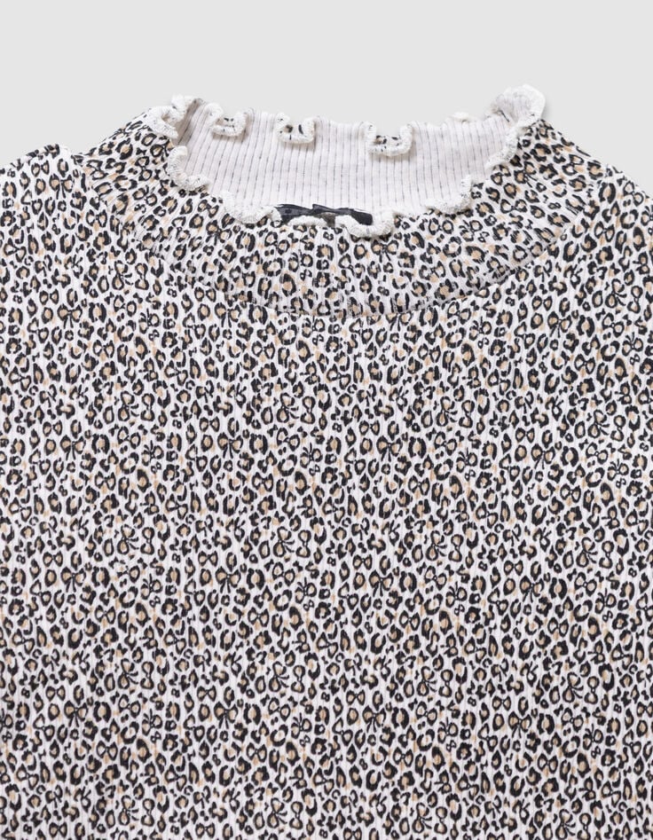 Beige T-shirt opstaande kraag luipaardstrikjes meisjes-5 Beige T-shirt opstaande kraag luipaardstrikjes meisjes-5