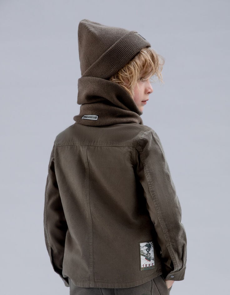 Kaki gebreide muts en snood rubbermarkering jongens-5