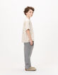 Beige T-shirt biokatoen zak maxi opdruk rug jongens-2