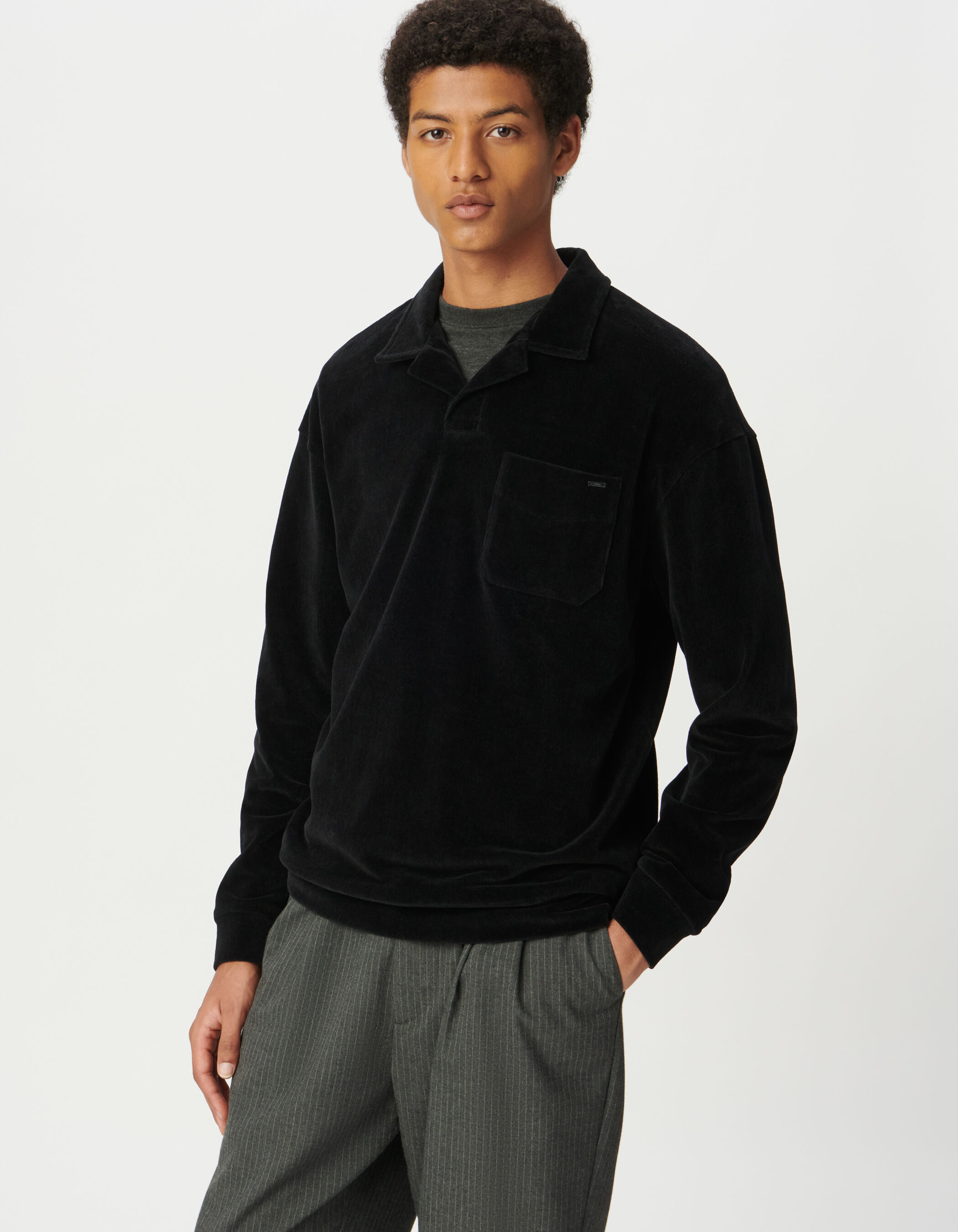 Men's black velvet knit long-sleeved polo shirt