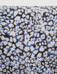 Carré fin motif léopard noir et bleu sur fond blanc femme-2