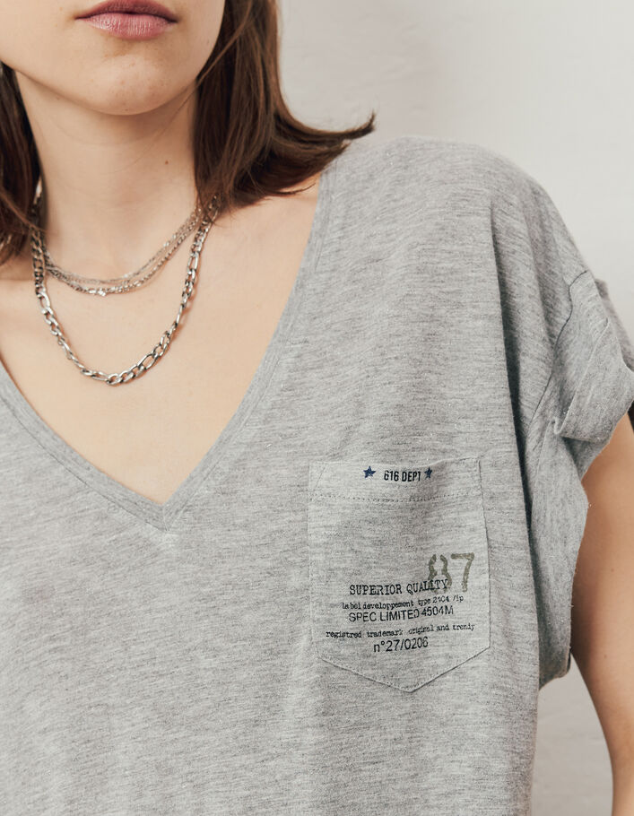 Graues Damen-T-Shirt aus Ecovero®-Viskose mit Army-Tasche - IKKS
