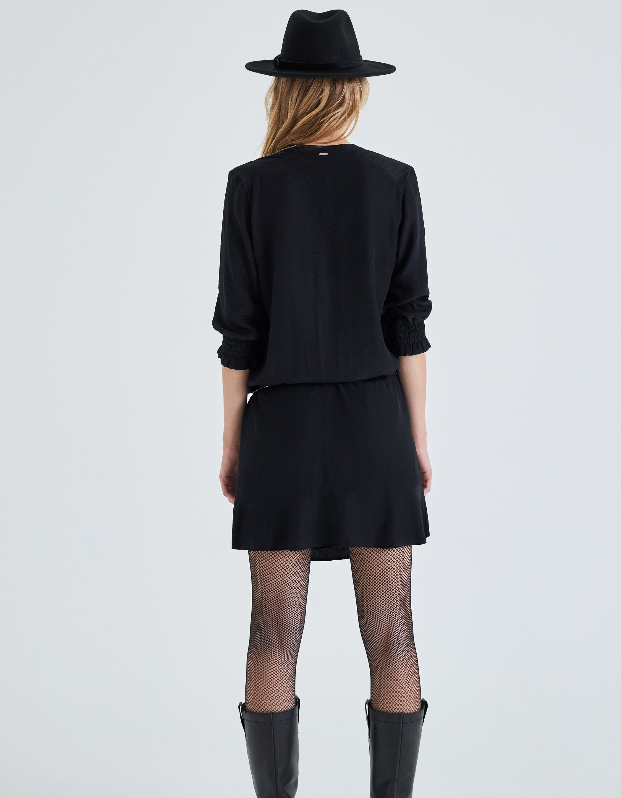 Robe cuir deals noir ikks