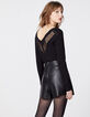 Tee-shirt col V noir en viscose dentelle dos femme-3