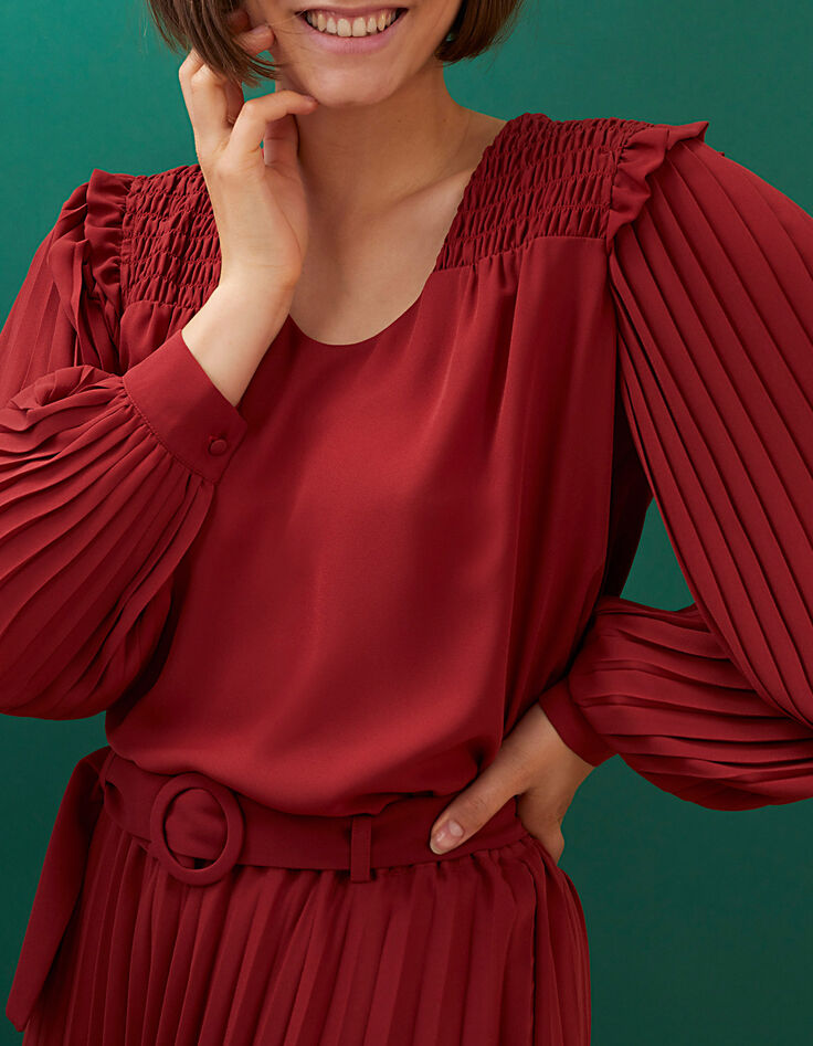 Blusa granate con frunces y pinzas I.Code-1 Blusa granate con frunces y pinzas I.Code-1