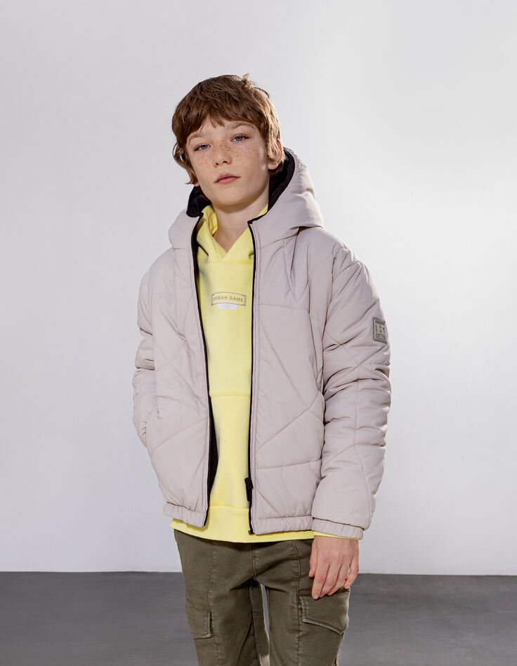 Beige en zwart gewatteerd omkeerbaar donsjack voor jongens-1