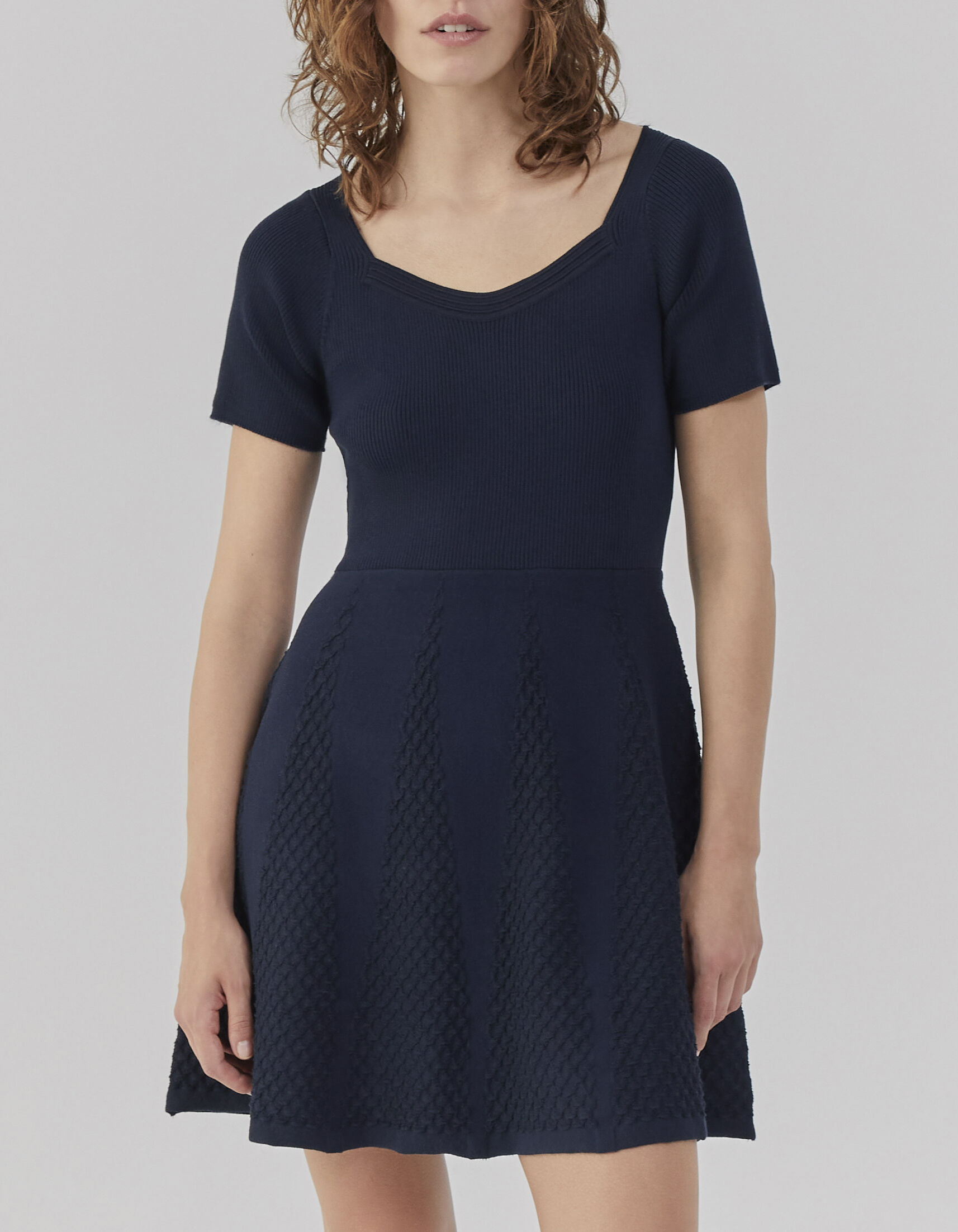 Robe marine en tricot fantaisie forme patineuse Femme