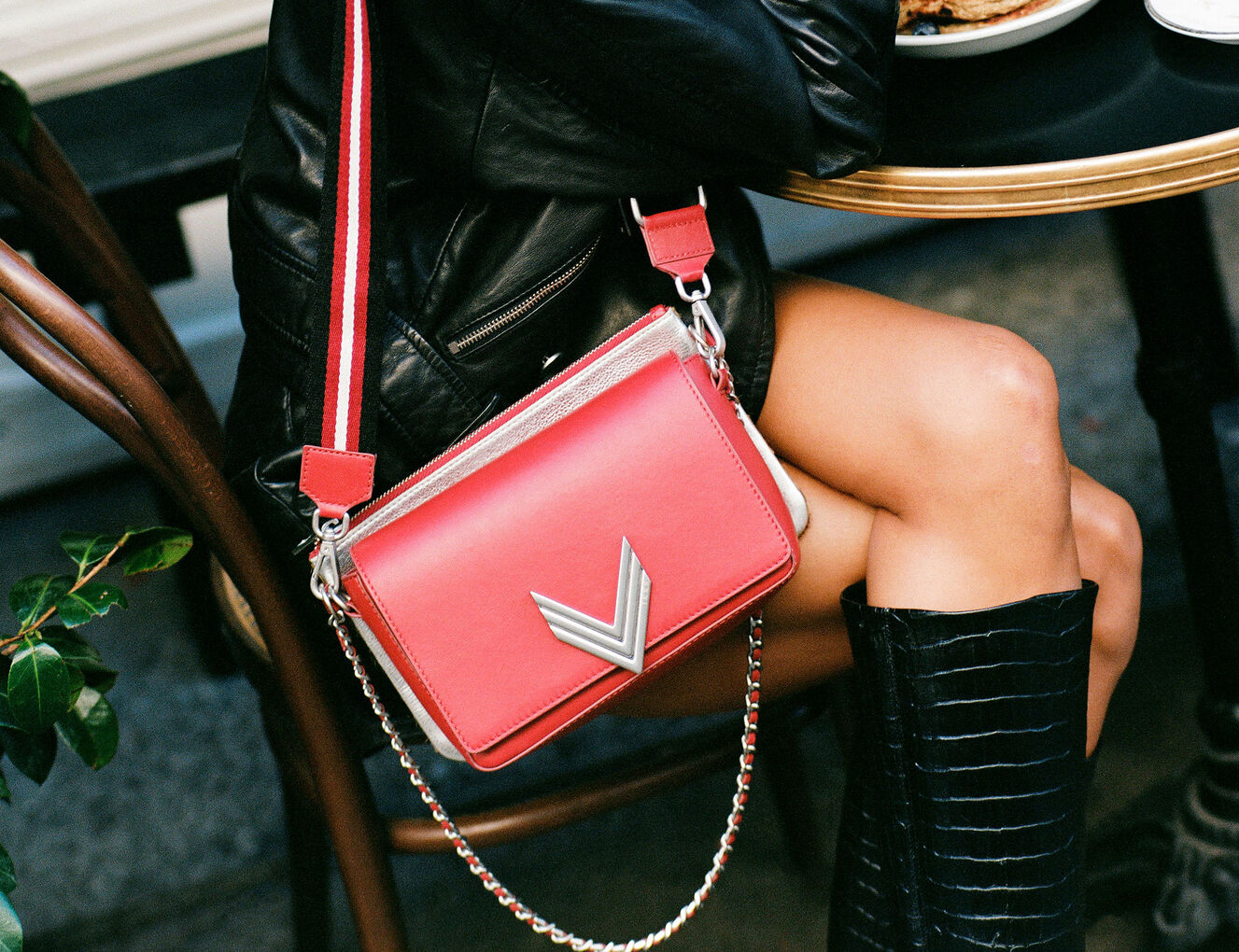Le 111 Scarlett cuir d'agneau rouge et cuir de vachette pony z&egrave;bre femme - IKKS-8
