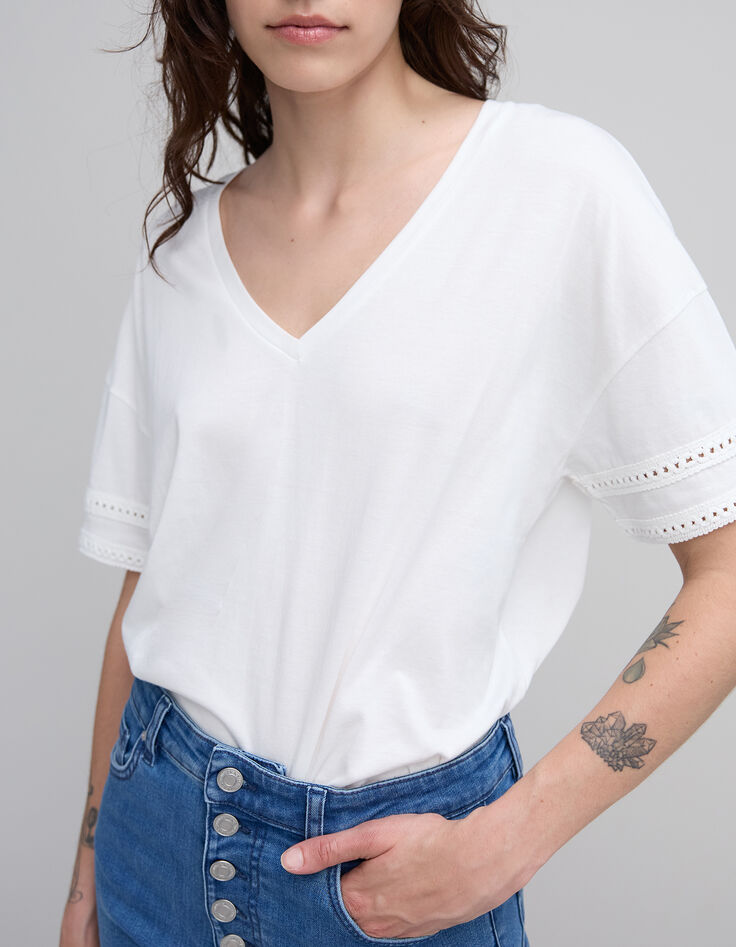 Tee-shirt blanc bijou col et manche Femme-2