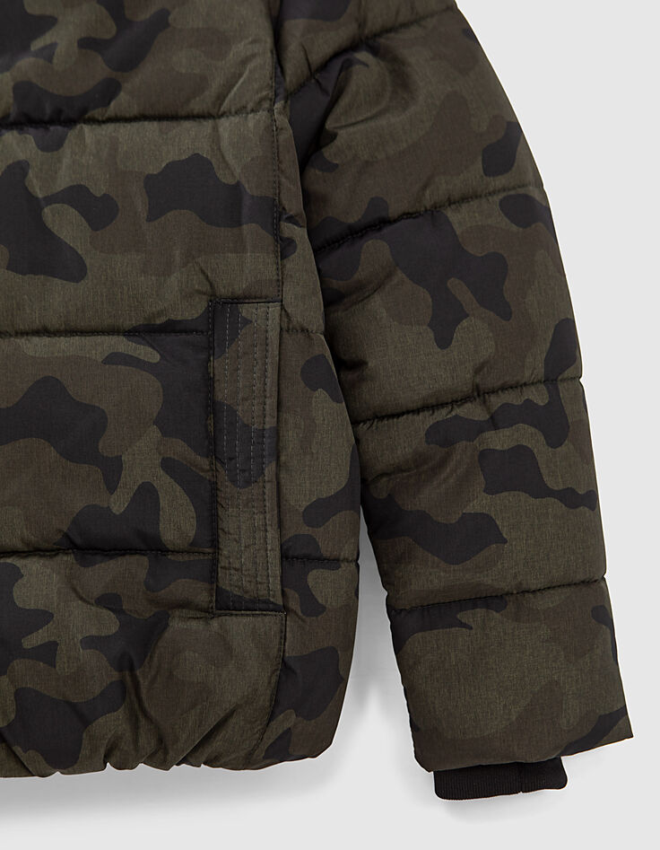 Bronzefarbene Jungensteppjacke mit Camouflageprint -6